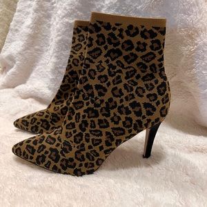 Leopard booties never worn